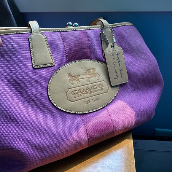 Coach "Hamptons Archive 10th Anniversary" Pink Set - Picture 3 of 8